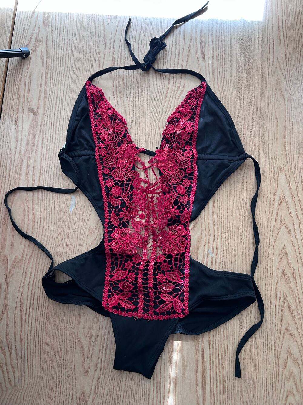 B45 New Women AMI 1pc Lacey Crochet Sequins Swimsuit Black Cherry Small/Medium